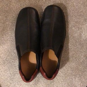 Men’s Size 10.5 M Cole Haan Slip on Shoes